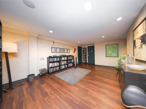 1250 Ocean Parkway 6R, Brooklyn NY 11230