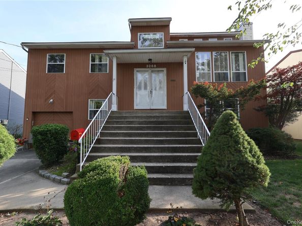 3268 Jackson Avenue, Wantagh NY 11793