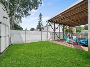 34 W 21st Street, Deer Park NY 11729