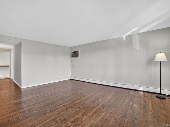 23 Mansion Avenue, Yonkers NY 10704