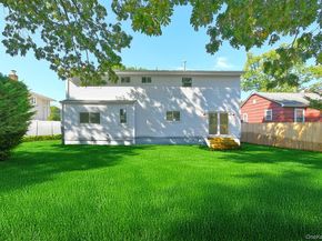 11 Cayuga Avenue, Deer Park NY 11729