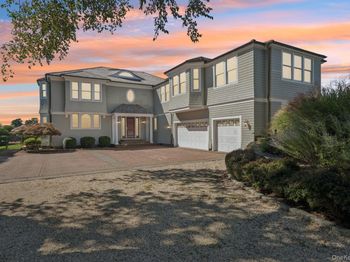 26 Sunset Avenue