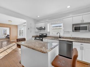 138-16 230th Street, Laurelton NY 11413