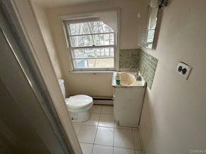 104 Weeks Road, North Babylon NY 11703