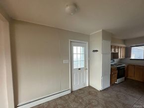 104 Weeks Road, North Babylon NY 11703