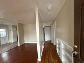 104 Weeks Road, North Babylon NY 11703