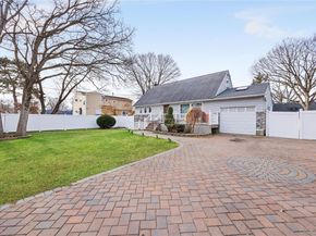 50 S 30th Street, Babylon NY 11798