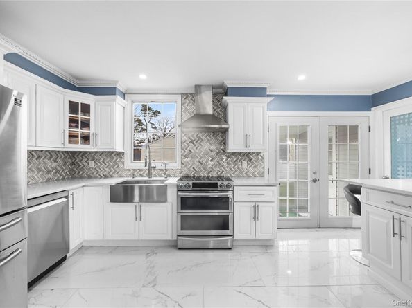 50 S 30th Street, Babylon NY 11798