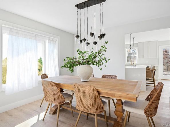 909 Ostrander Avenue, Riverhead NY 11901