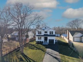 909 Ostrander Avenue, Riverhead NY 11901