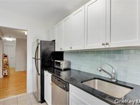 251 W Broadway 306, Long Beach NY 11561