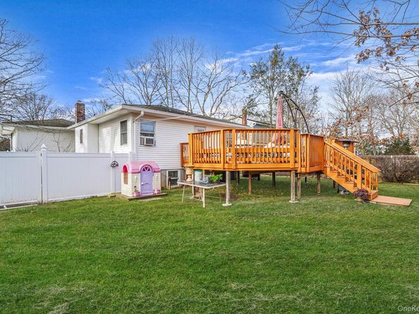 275 N Titmus Drive, Mastic NY 11950