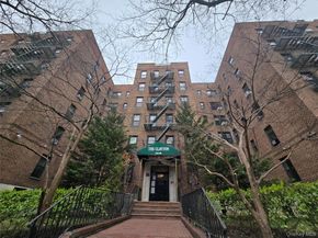 139-09 84th Drive 408, Briarwood NY 11435