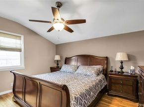 360 Locust Avenue, Oakdale NY 11769