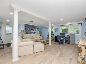 7 Junior Drive, Ronkonkoma NY 11779