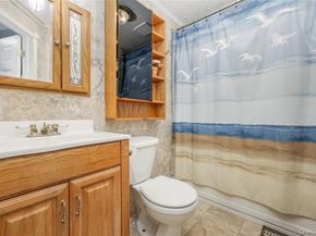 7 Junior Drive, Ronkonkoma NY 11779