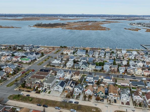 259 W Hudson Street, Long Beach NY 11561