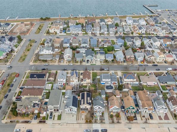 259 W Hudson Street, Long Beach NY 11561