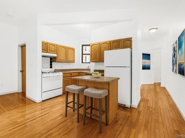 1608 Amsterdam Avenue 4B, New York (Manhattan) NY 10031