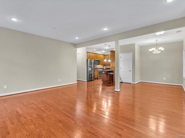 119 Autumn Drive, Plainview NY 11803