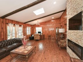 60 Connecticut Avenue, Freeport NY 11520