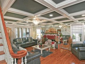 60 Connecticut Avenue, Freeport NY 11520