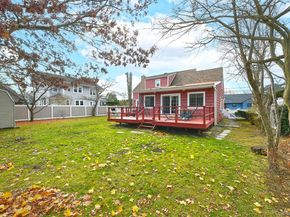 60 Connecticut Avenue, Freeport NY 11520