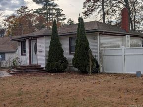 132 8th Street, Brentwood NY 11717