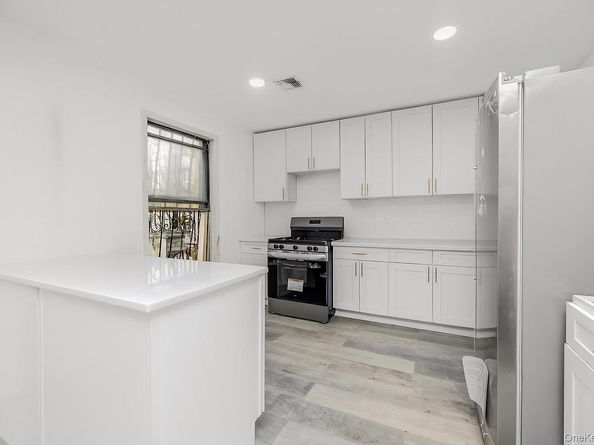 975 E 178th Street, Bronx NY 10460