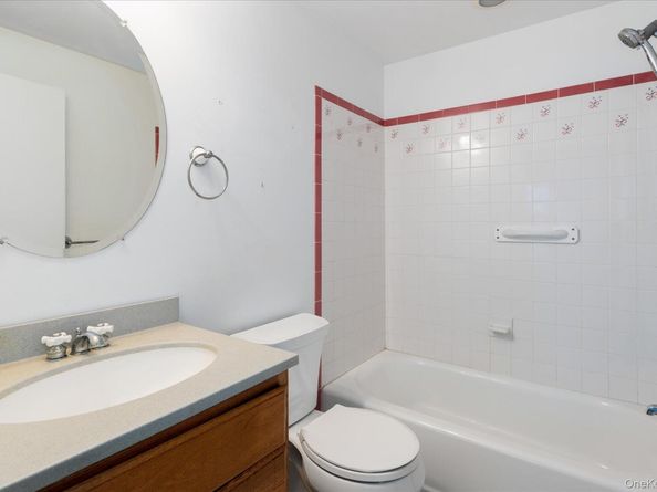 5 West Street, Mount Kisco NY 10549