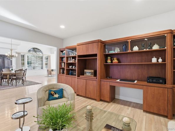 159 Altessa Boulevard, Melville NY 11747