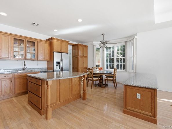 159 Altessa Boulevard, Melville NY 11747