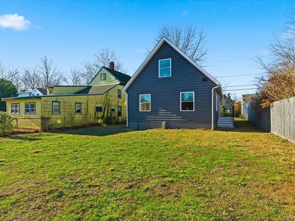 336 2nd Street Street, Greenport NY 11944