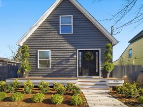 336 2nd Street Street, Greenport NY 11944