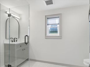 336 2nd Street Street, Greenport NY 11944