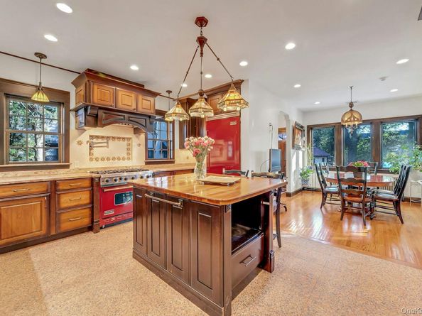 45 Wilmot Road, New Rochelle NY 10804