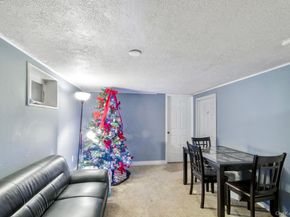 250 Spur Drive S, Bay Shore NY 11706