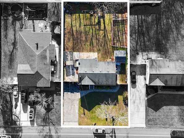 250 Spur Drive S, Bay Shore NY 11706