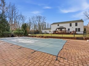 39 Foreston Circle, Manorville NY 11949