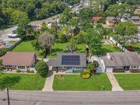 23 Glenwood Lane, Huntington NY 11743