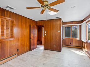 25 Lawrence Street, New Hyde Park NY 11040