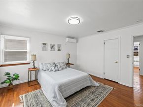 25 Lawrence Street, New Hyde Park NY 11040