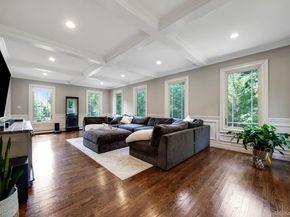 9 Maureen Drive, Mount Sinai NY 11766
