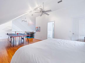 128 Springy Banks Road, East Hampton NY 11937