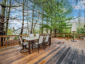 128 Springy Banks Road, East Hampton NY 11937