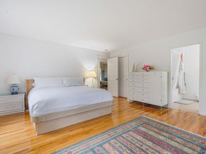 128 Springy Banks Road, East Hampton NY 11937