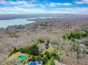 128 Springy Banks Road, East Hampton NY 11937