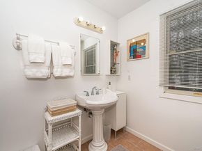 128 Springy Banks Road, East Hampton NY 11937
