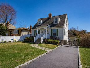 630 Oak Neck Road, West Islip NY 11795
