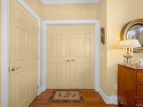 333 E Overlook, Port Washington NY 11050